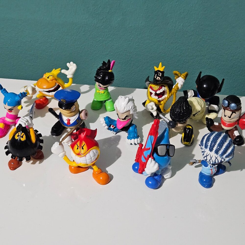 Vtg 2001 World Industries Magnetic Tech Deck Dude Crew Figures Lot of 14